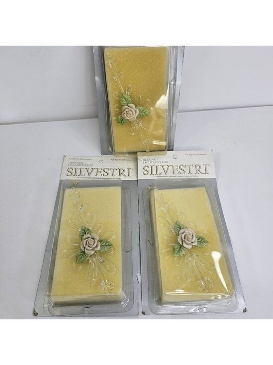 Silvestri Other - Vintage Glass Christmas Ornaments Silvestri Flower Icicles 3pcs